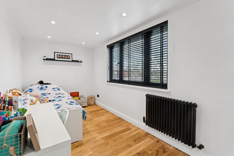 Photo 12- click for photo gallery